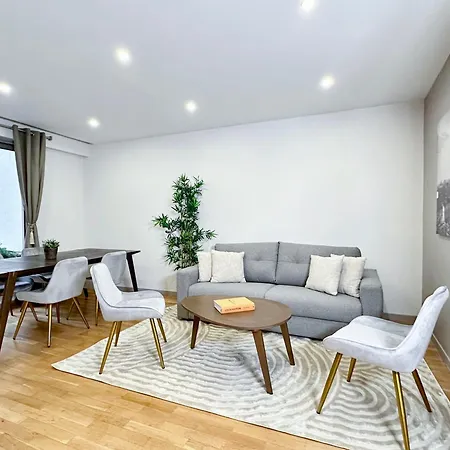 Chic Flat With A Garden Near Trocadero