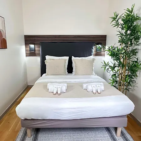 Chic Flat With A Garden Near Trocadero *