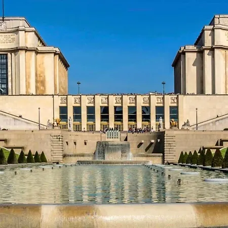 Chic Flat With A Garden Near Trocadero